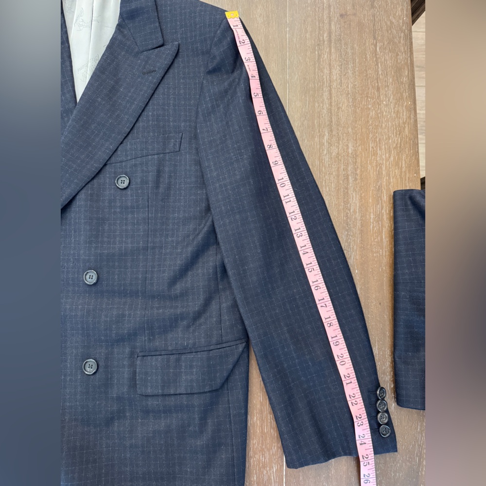 Brioni Navy Double Breasted Wool Suit EU50 US40R with bag and hanger - Picture 3 of 16